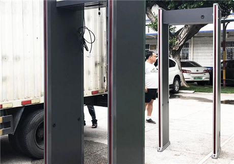 在學(xué)校安裝金屬安檢門的作用？